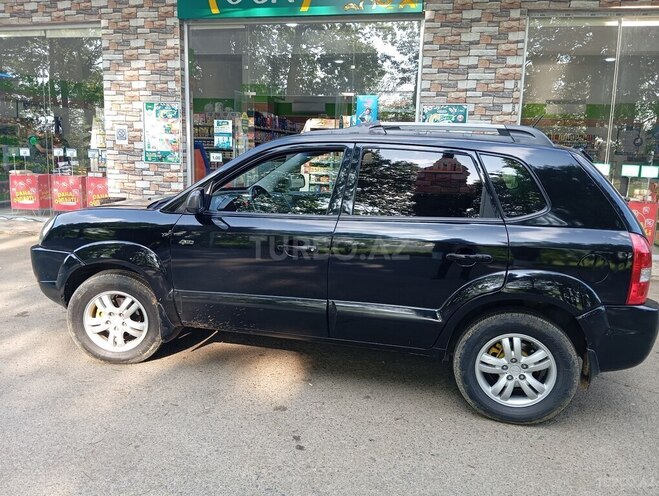 Hyundai Tucson 2008, 399,371 km - 2.0 l - Astara