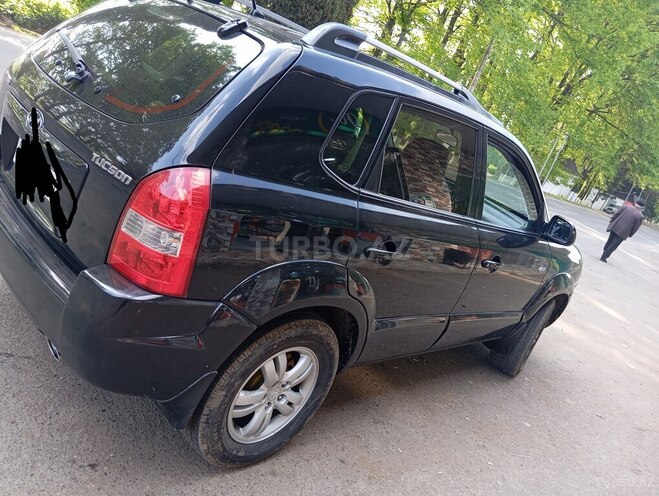 Hyundai Tucson 2008, 399,371 km - 2.0 l - Astara