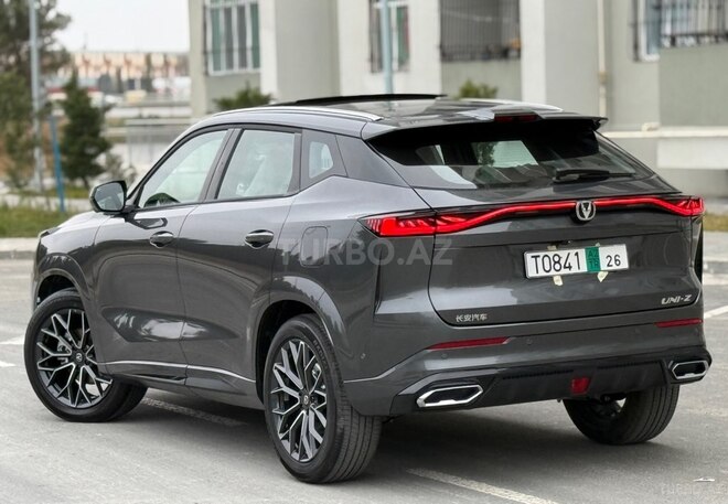 Changan  2025, 15 km - 1.5 l - Bakı