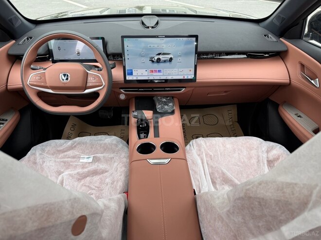 Changan  2025, 15 km - 1.5 l - Bakı