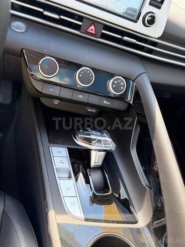Hyundai Elantra 2026, 0 km - 1.5 l - Bakı