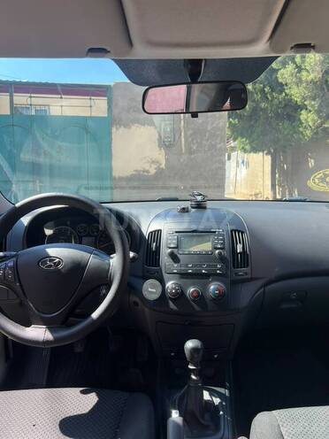 Hyundai i30 2009, 186,000 km - 1.4 л - Bakı