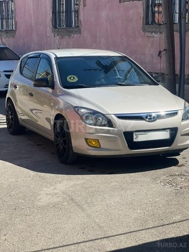 Hyundai i30 2009, 186,000 km - 1.4 л - Bakı