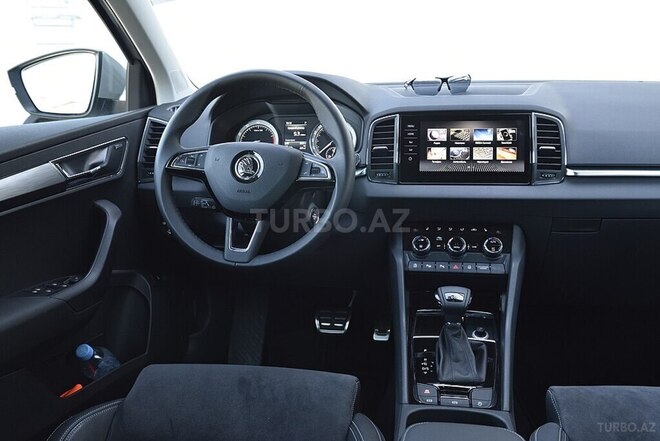 Skoda Karoq 2021, 25,500 km - 1.5 л - Bakı