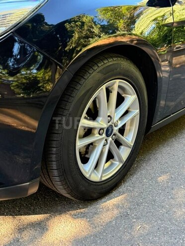 Ford Focus 2015, 90,000 km - 1.6 l - Bakı