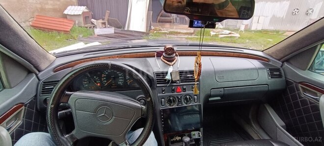 Mercedes C 220 1995, 551,000 km - 2.2 л - Bakı