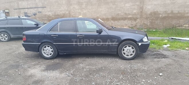 Mercedes C 220 1995, 551,000 km - 2.2 л - Bakı