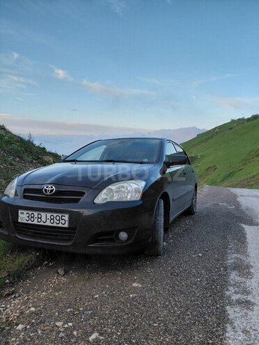 Toyota Corolla 2005, 308,000 km - 1.4 l - Qusar