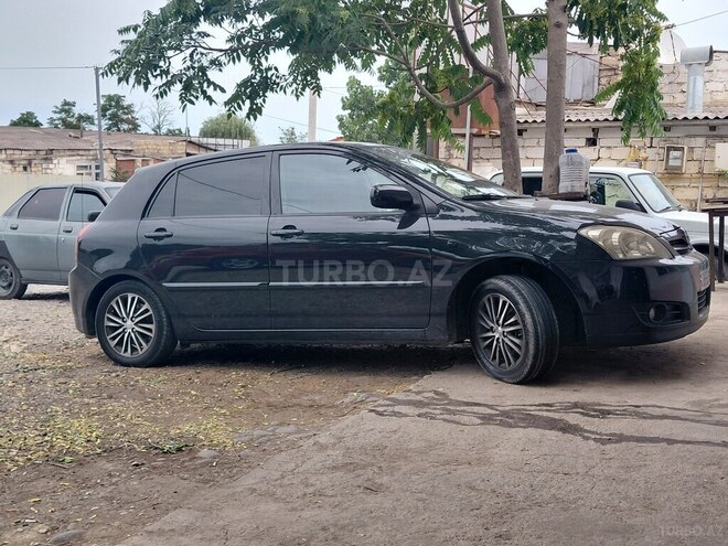 Toyota Corolla 2005, 308,000 km - 1.4 l - Qusar