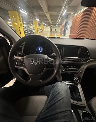Hyundai Elantra 2018, 98,000 km - 2.0 l - Gəncə