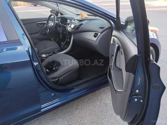 Hyundai Elantra 2015, 247,000 km - 1.8 л - Mingəçevir
