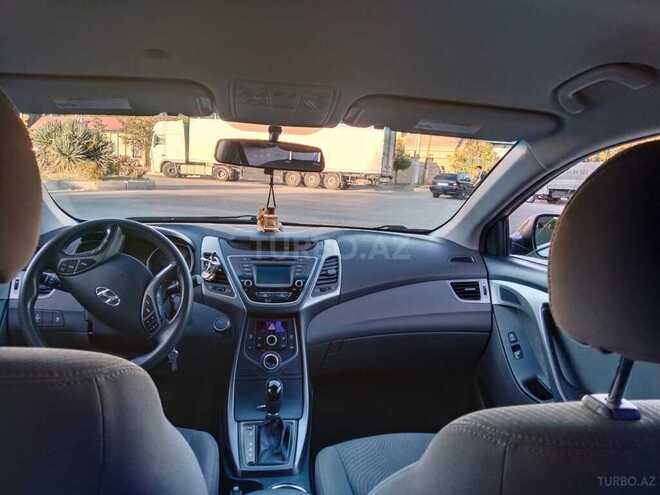 Hyundai Elantra 2015, 247,000 km - 1.8 л - Mingəçevir