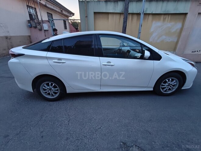 Toyota Prius 2018, 145,000 km - 1.8 l - Bakı