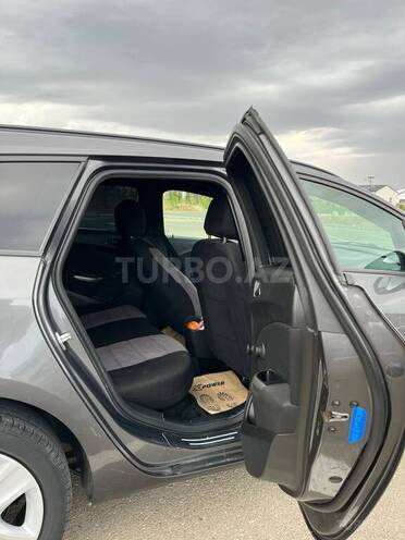Opel Astra 2011, 399,000 km - 1.4 l - Ağdam
