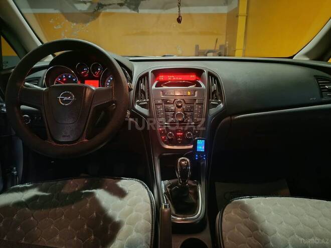 Opel Astra 2011, 348,000 km - 1.3 l - Bakı