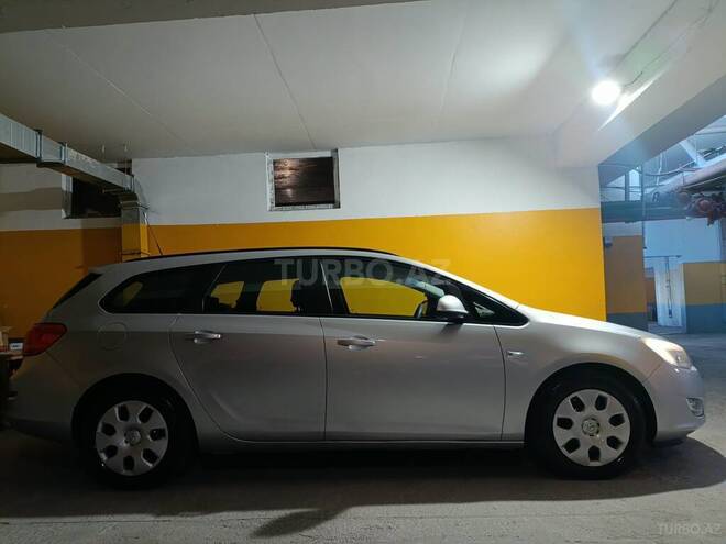 Opel Astra 2011, 348,000 km - 1.3 l - Bakı