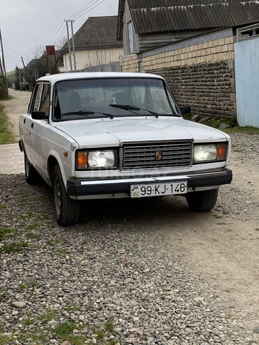LADA (VAZ) 2107 2008, 27,617 km - 1.6 l - Astara