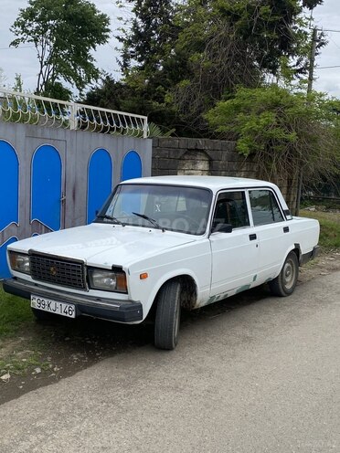 LADA (VAZ) 2107 2008, 27,617 km - 1.6 l - Astara