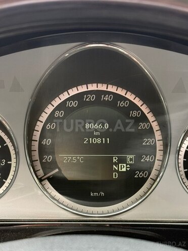 Mercedes E 350 2010, 210,000 km - 3.5 l - Sabirabad