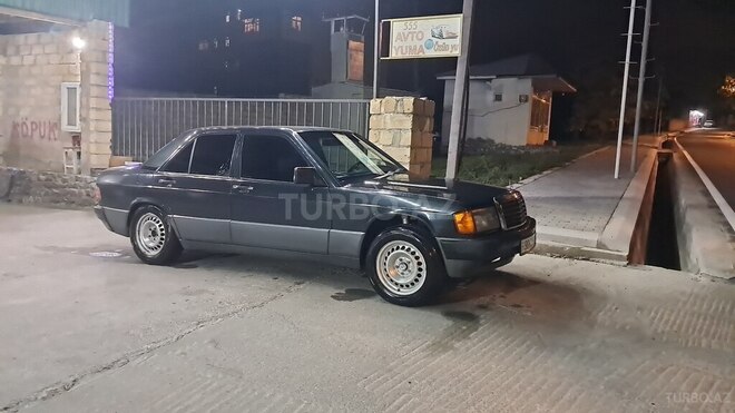 Mercedes 200 E 1992, 450,000 km - 2.0 l - Şəki