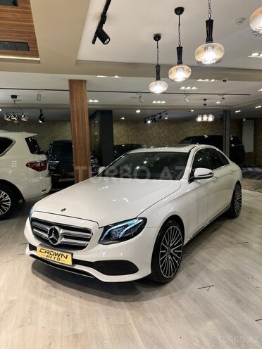 Mercedes E 220 d 2018, 216,000 km - 2.0 л - Bakı