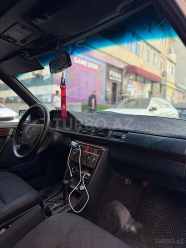 Mercedes 220 E 1994, 395,000 km - 2.2 l - Bakı