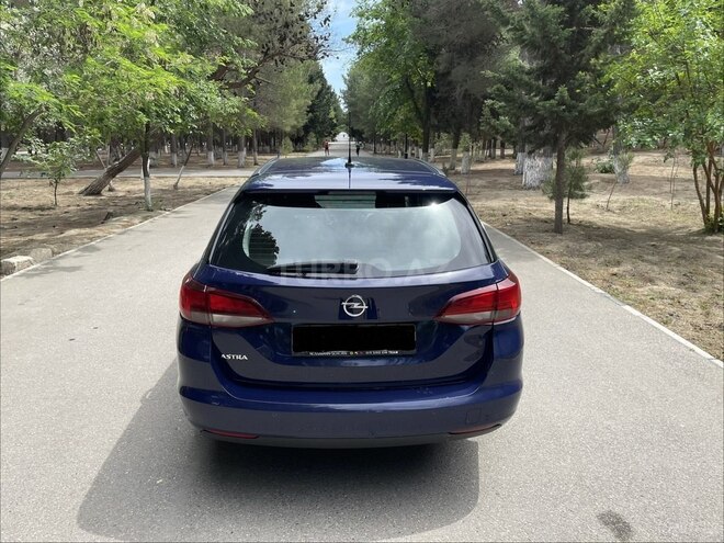Opel Astra 2017, 188,000 km - 1.0 l - Bakı