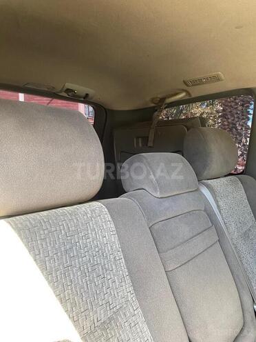 Toyota Land Cruiser Prado 2007, 219,000 km - 2.7 l - Yevlax