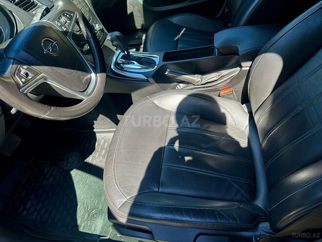 Opel Insignia 2010, 95,000 km - 2.0 l - Bakı