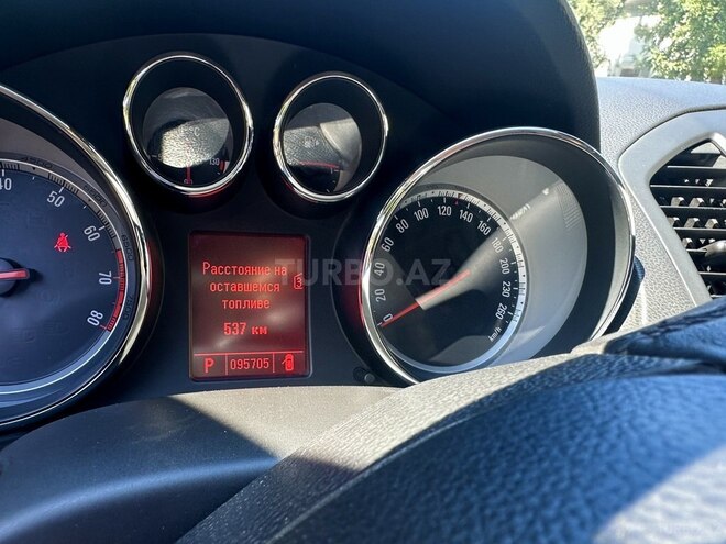 Opel Insignia 2010, 95,000 km - 2.0 l - Bakı
