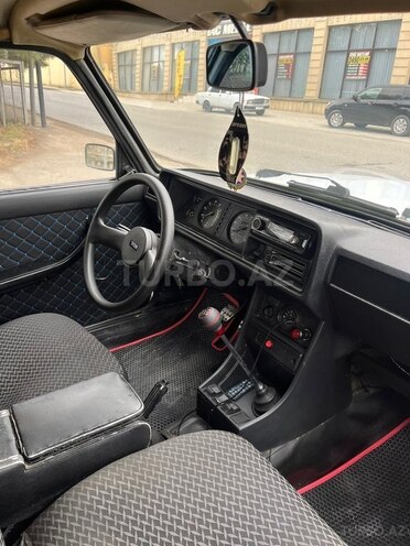 LADA (VAZ) 2107 2007, 15,000 km - 1.6 л - Şirvan