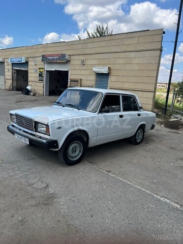 LADA (VAZ) 2107 2007, 15,000 km - 1.6 л - Şirvan