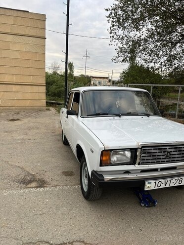 LADA (VAZ) 2107 2007, 15,000 km - 1.6 л - Şirvan