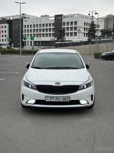 Kia K3 2017, 220,000 km - 1.6 l - Bakı