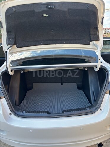 Toyota Yaris iA 2017, 138,000 km - 1.5 l - Bakı