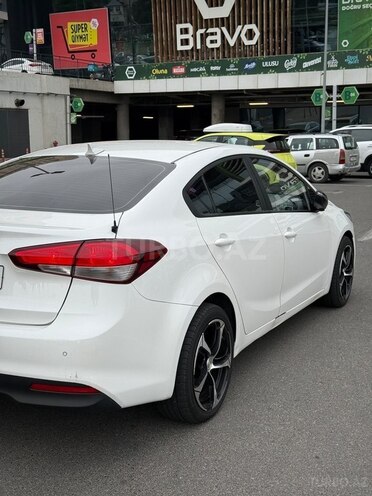 Kia K3 2017, 220,000 km - 1.6 l - Bakı
