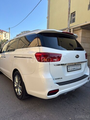 Kia Carnival 2018, 159,900 km - 2.2 l - Bakı