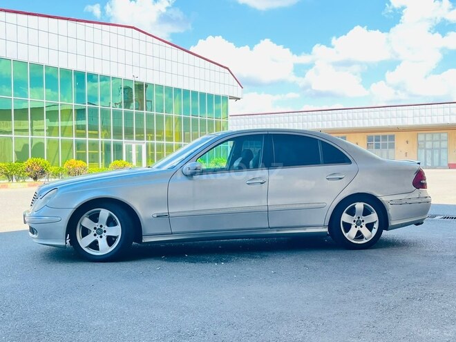 Mercedes E 270 2002, 485,852 km - 2.7 l - Bakı