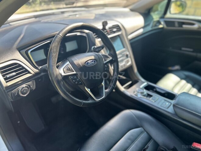 Ford Fusion (North America) 2019, 180,000 km - 1.5 л - Qazax