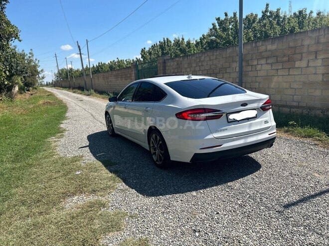 Ford Fusion (North America) 2019, 180,000 km - 1.5 л - Qazax