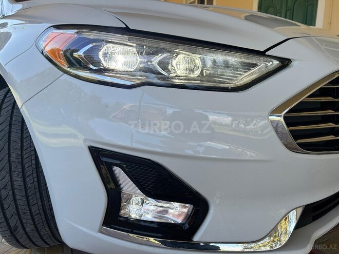Ford Fusion (North America) 2019, 180,000 km - 1.5 л - Qazax