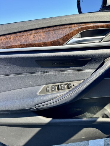 BMW 530 2018, 81,500 km - 2.0 л - Bakı