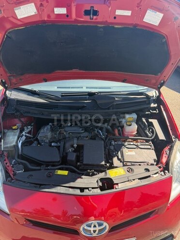 Toyota Prius 2010, 250,000 km - 1.8 л - Bakı