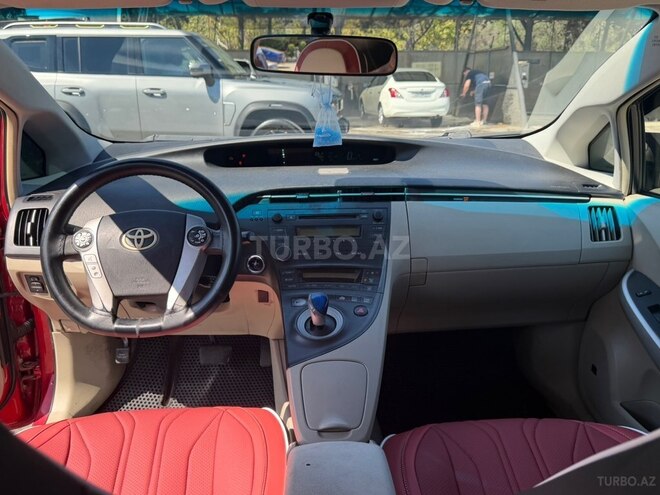 Toyota Prius 2010, 250,000 km - 1.8 л - Bakı