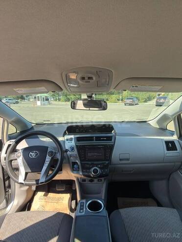 Toyota Prius V 2017, 137,000 km - 1.8 l - Bakı