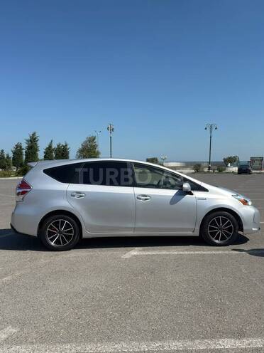 Toyota Prius V 2017, 137,000 km - 1.8 l - Bakı