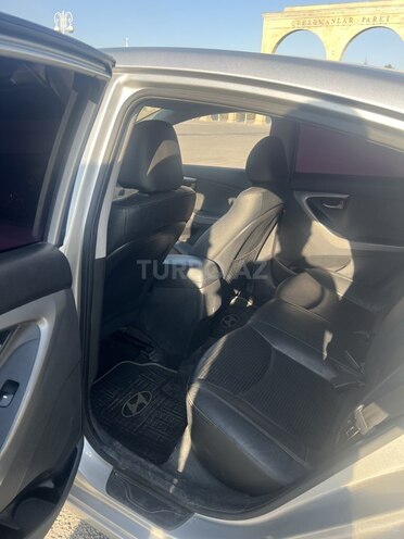 Hyundai Avante 2013, 290,000 km - 1.6 l - Bərdə