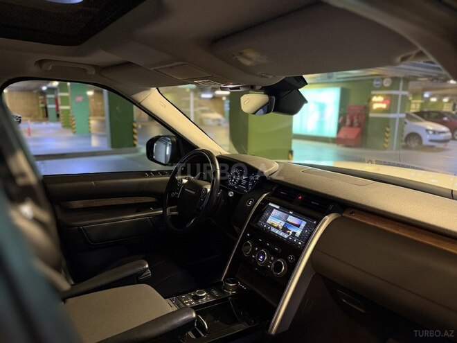 Land Rover Discovery 2018, 162,000 km - 3.0 l - Bakı