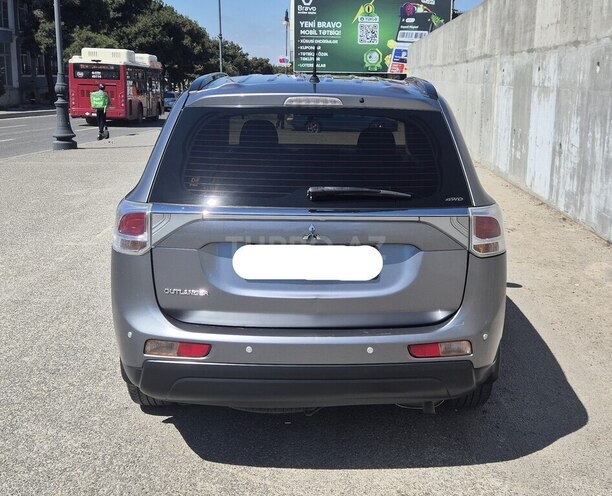 Mitsubishi Outlander 2014, 144,403 km - 2.4 l - Bakı
