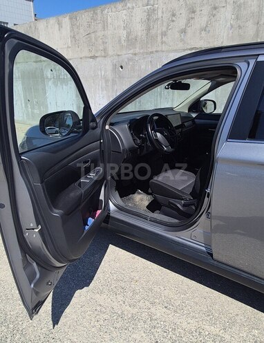 Mitsubishi Outlander 2014, 144,403 km - 2.4 l - Bakı